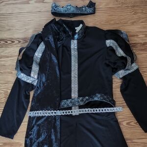 Men's Medieval Costume Tunic with Accessories